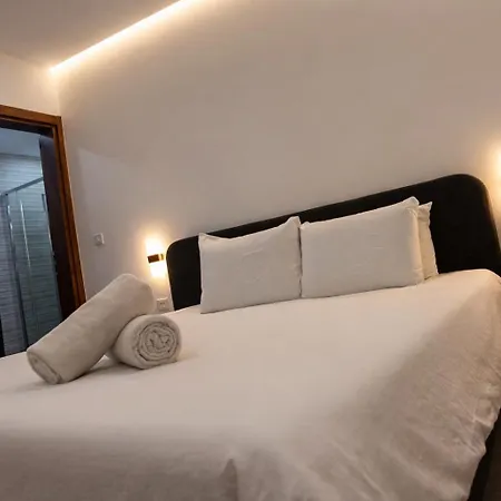 Designer One-bedroom In Scenic مرسلوك