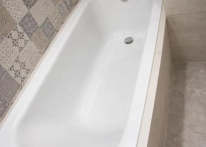 Designer One-bedroom In Scenic Marsaxlokk